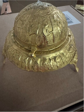 Unbranded Gold Embossed Decor One Size